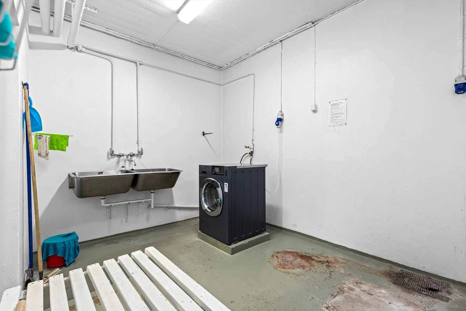 Fellesvaskeri er tilgjengelig for beboerne i borettslaget. Galleribilde