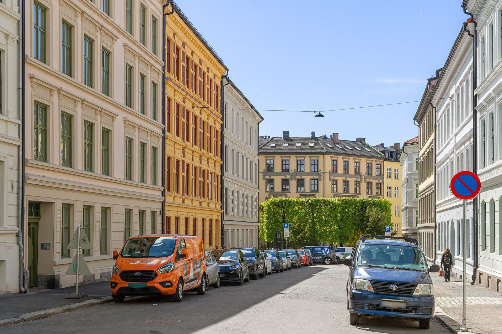 Borettslaget har gjennomført flere større prosjekter - blant annet etablering av balkonger og nye vinduer. Renovering og oppussing av fasade ferdigstilt 2024. Galleribilde