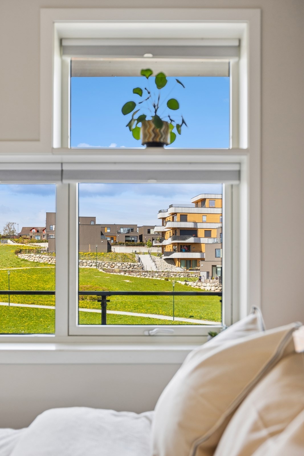 Vinduene er utformet for å maksimere lysinnslipp og utsyn. Galleribilde