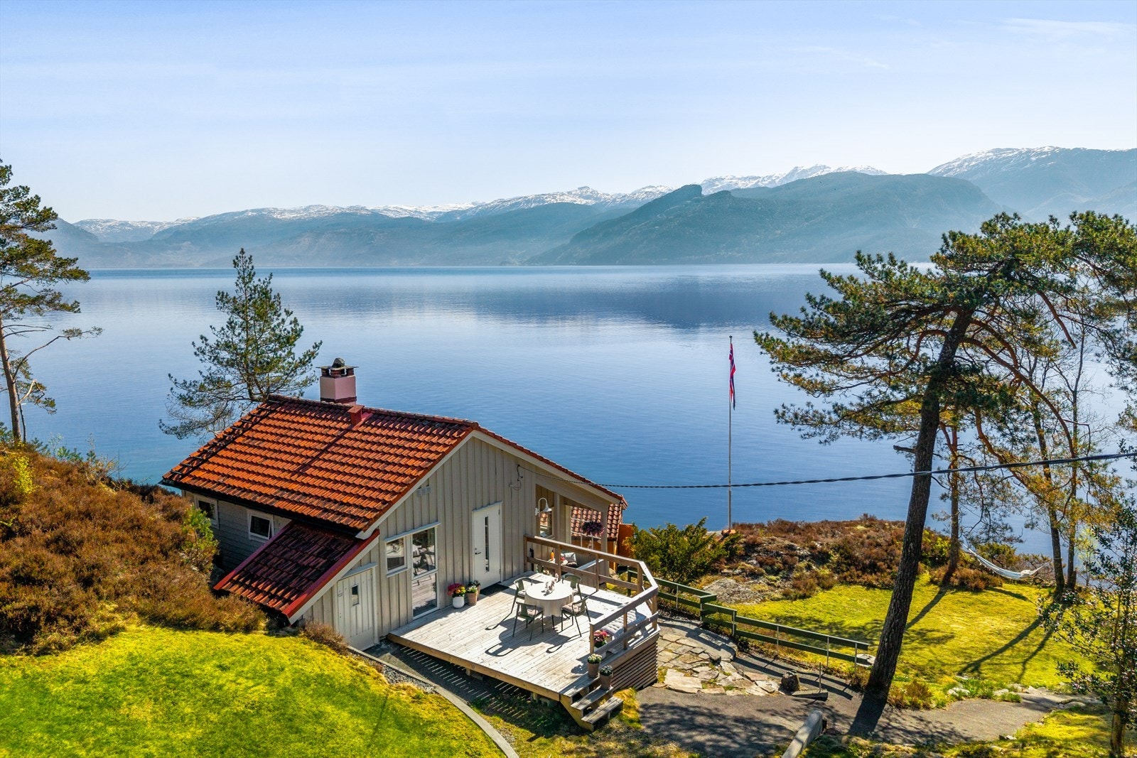 Nordvik Hardanger har gleden av å presentere Hetlevikvegen 25! Foto: Stian Inderhaug Galleribilde
