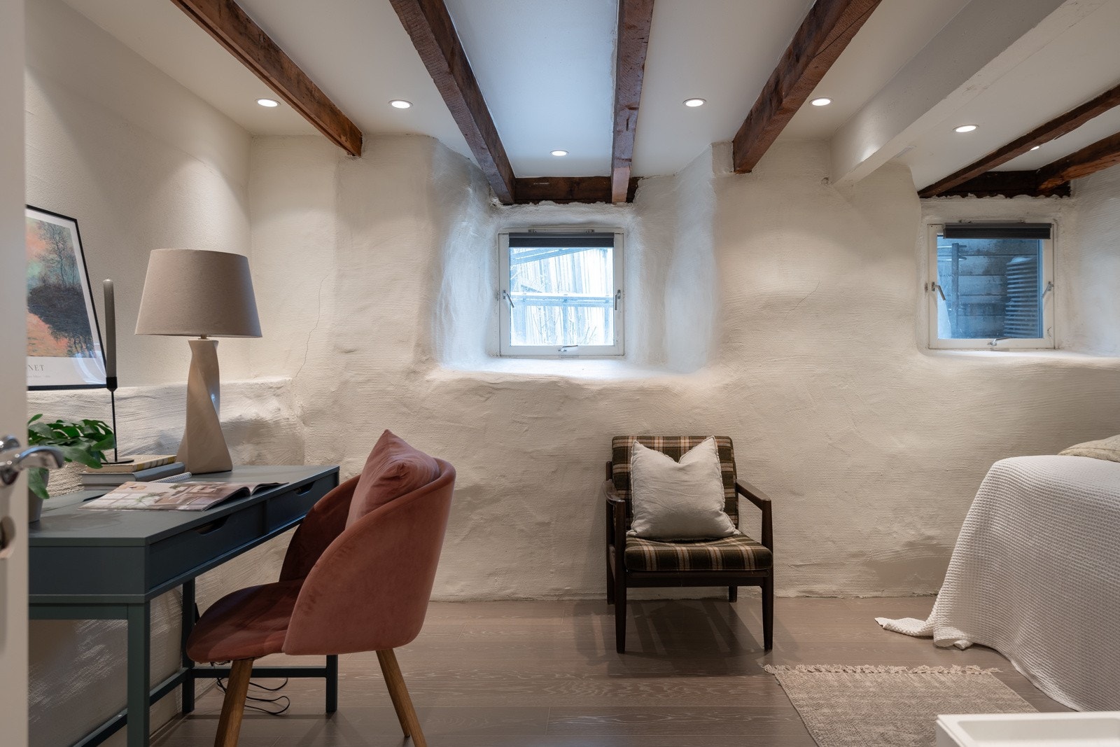 God plass til skrivebord. Galleribilde