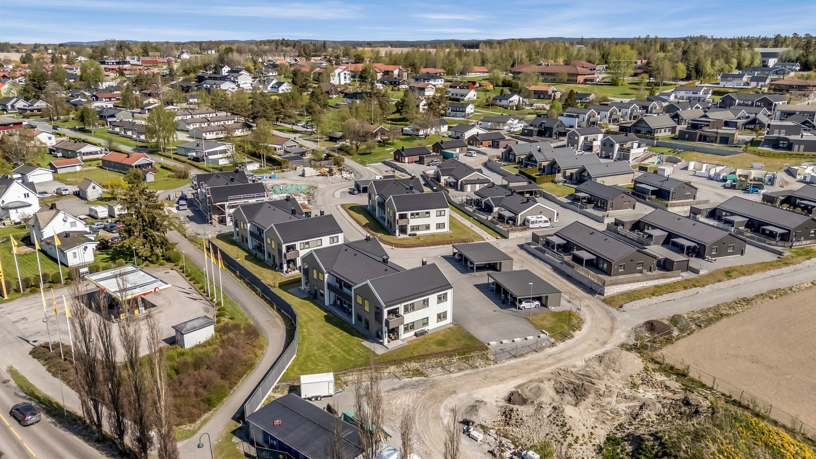 Leiligheten ligger sentralt plassert i Rakkestad, usjenert og har ingen gjenboere. Galleribilde