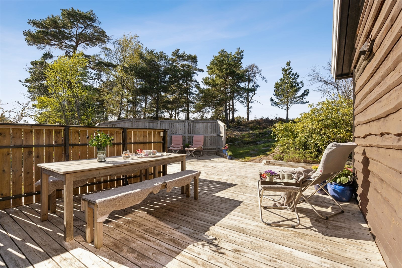 Terrasse med utgang fra spisestue Galleribilde