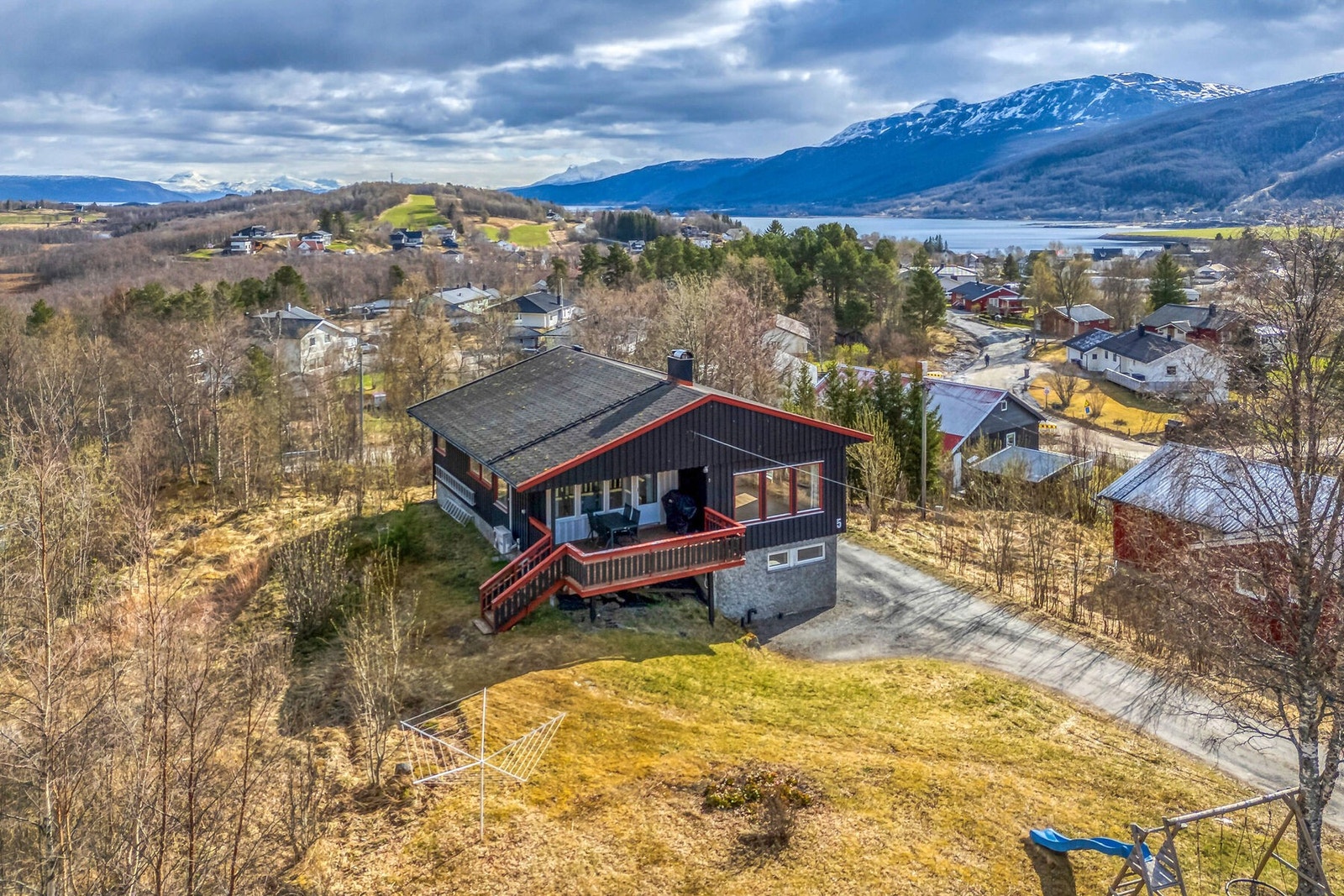 Her bor man tett på naturen, samtidig som man har alle sentrumsfunksjoner i nærheten. Galleribilde