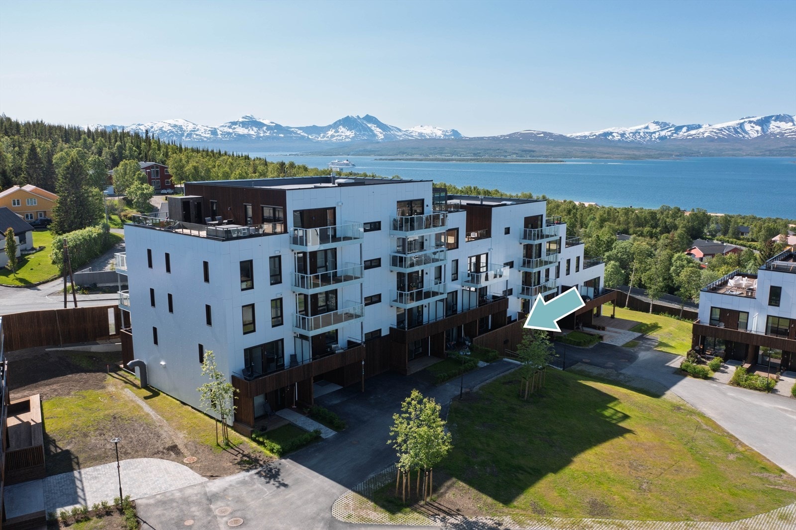 Boligblokk EIR - sett fra nord Galleribilde