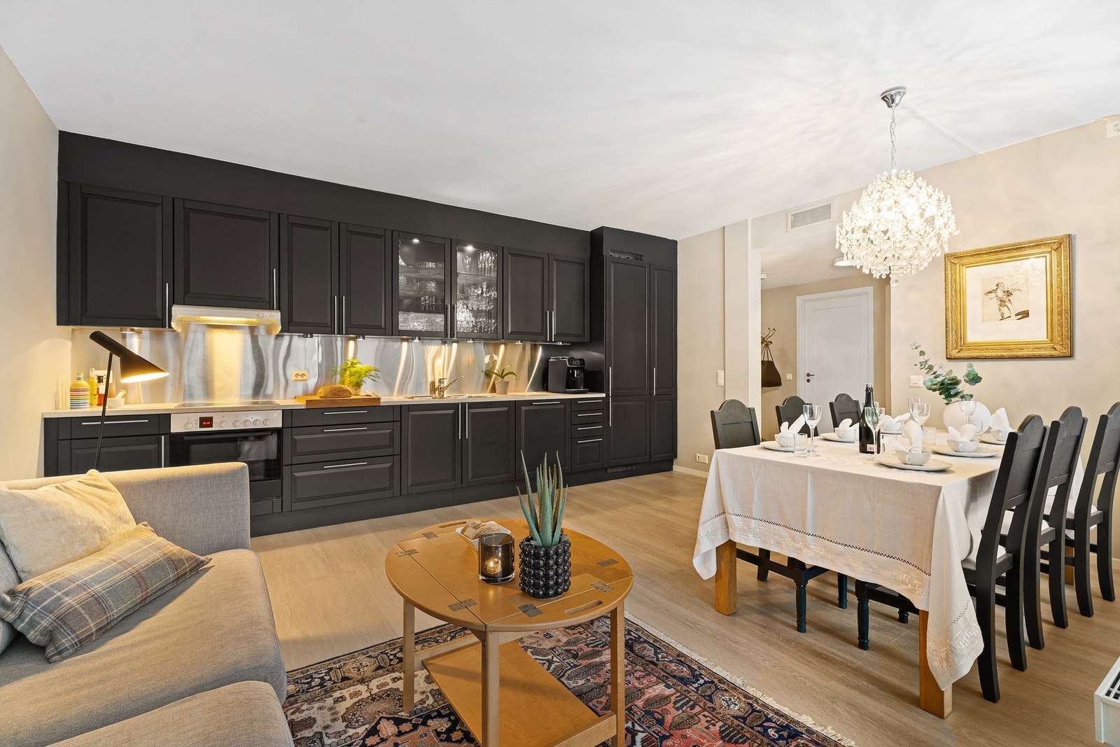 3-roms selveierleilighet med garasjeplass og heisadkomst Galleribilde