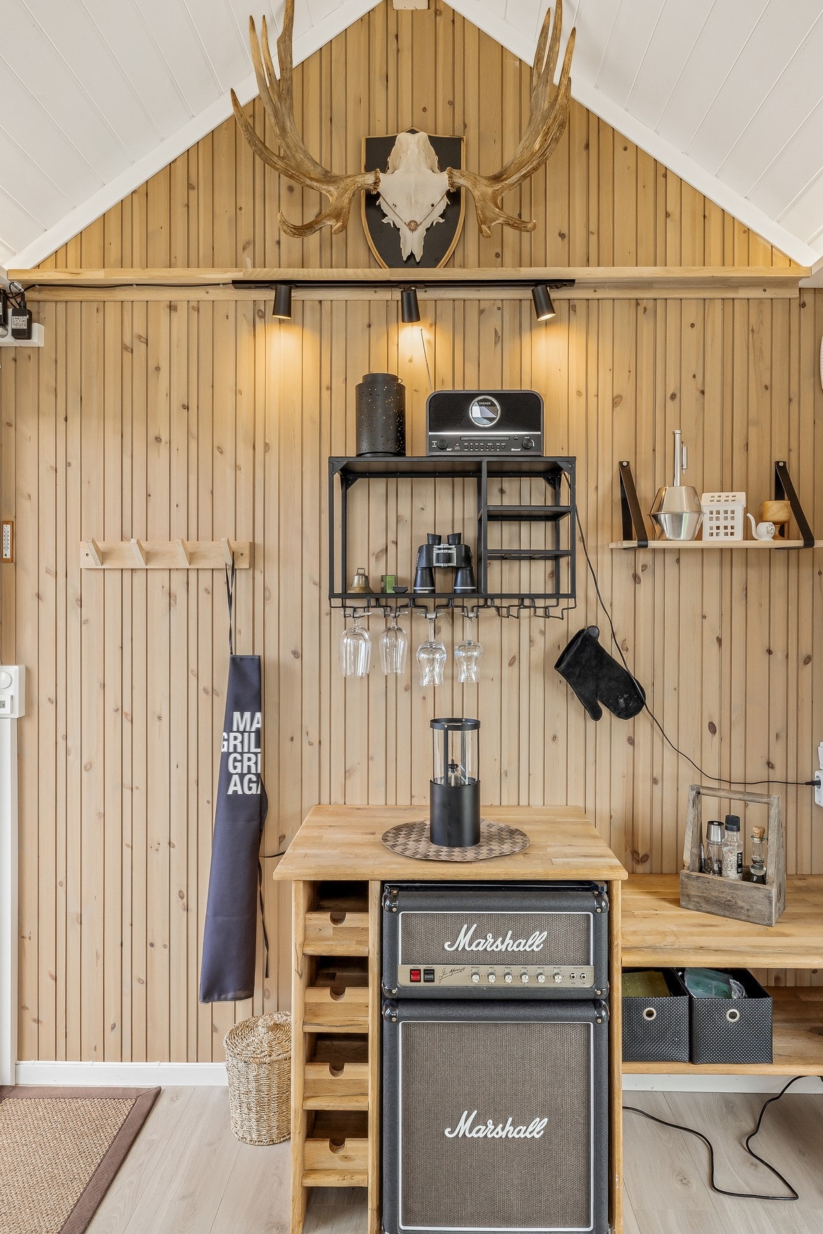 Her er det lagt vekt på detaljer, en gjennomført og helhetlig hagestue! Galleribilde