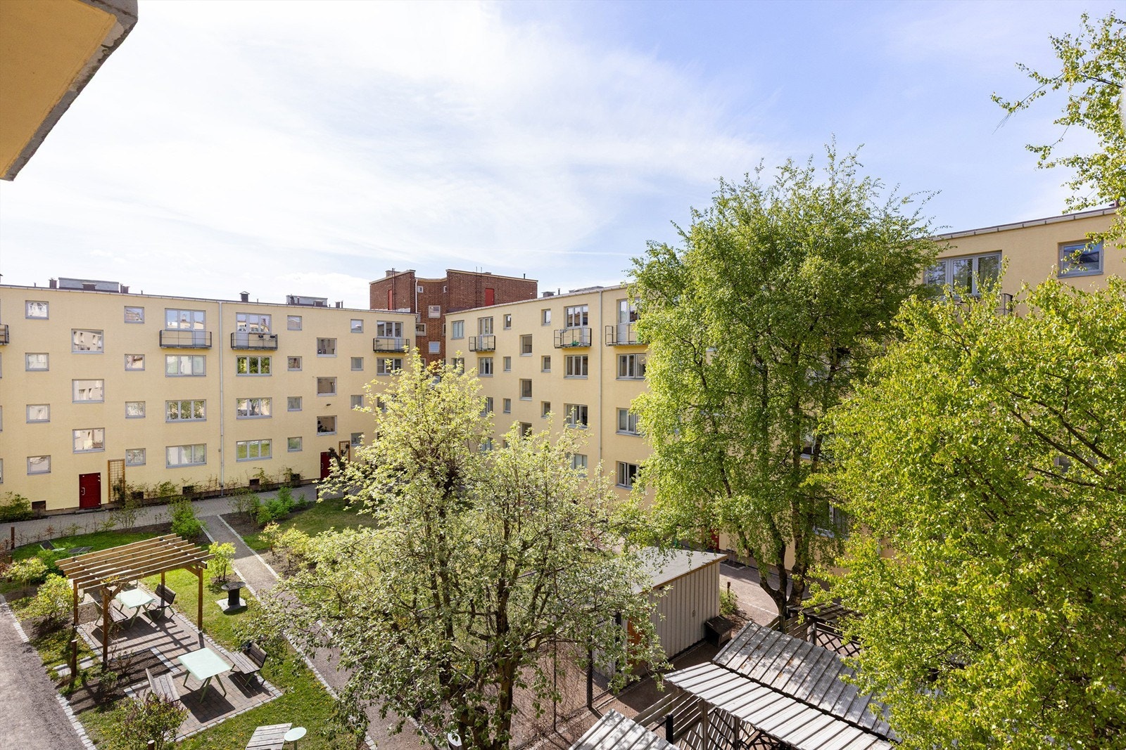 Utsyn fra soverom Galleribilde