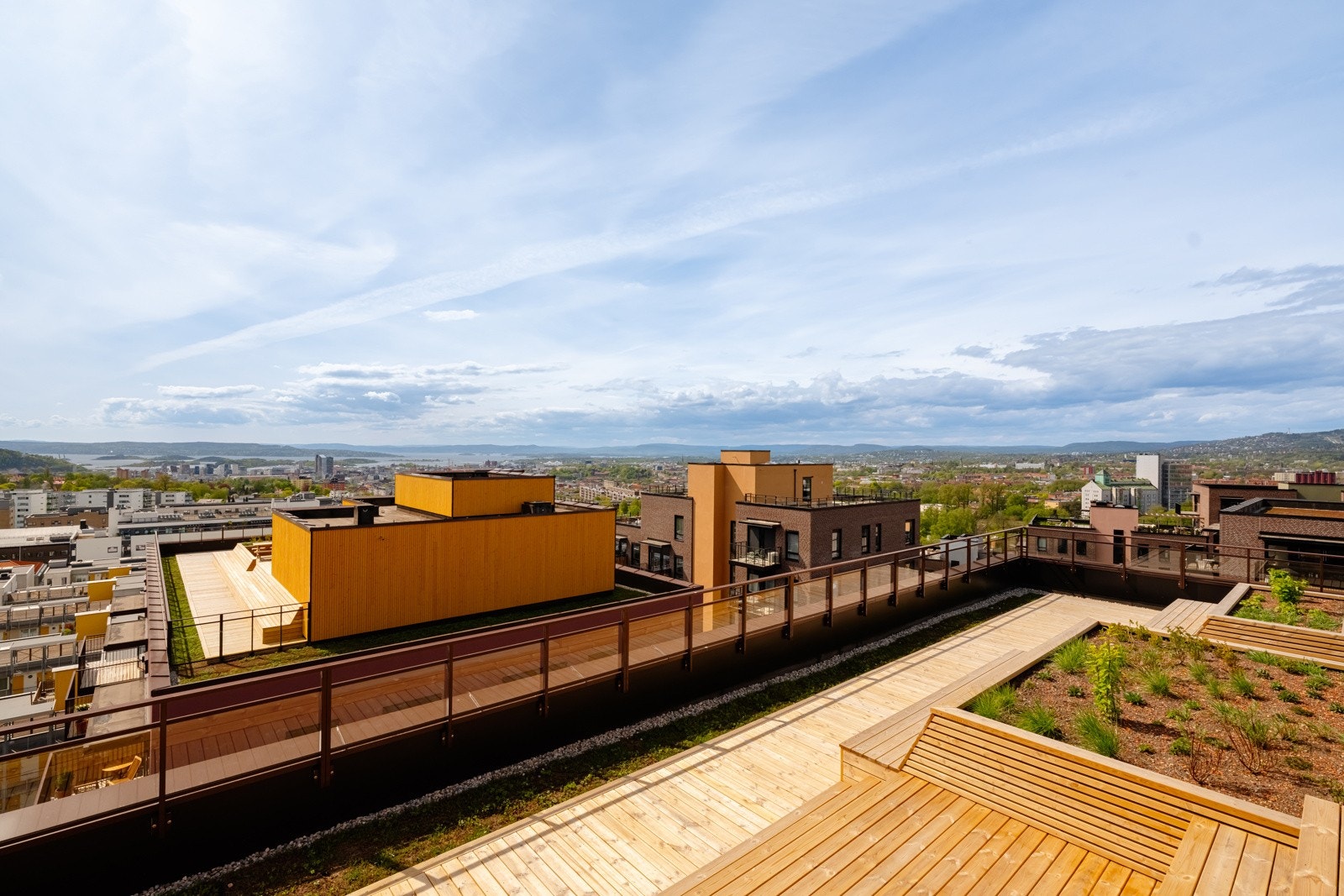 Felles takterrasse. Galleribilde