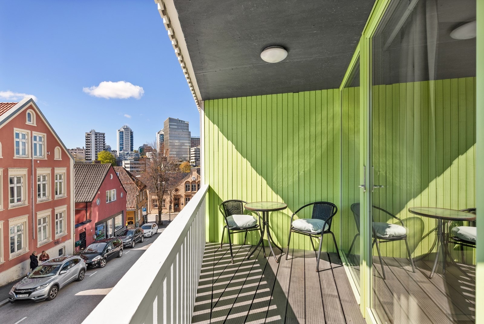 Veranda - vestvendt med gode solforhold Galleribilde