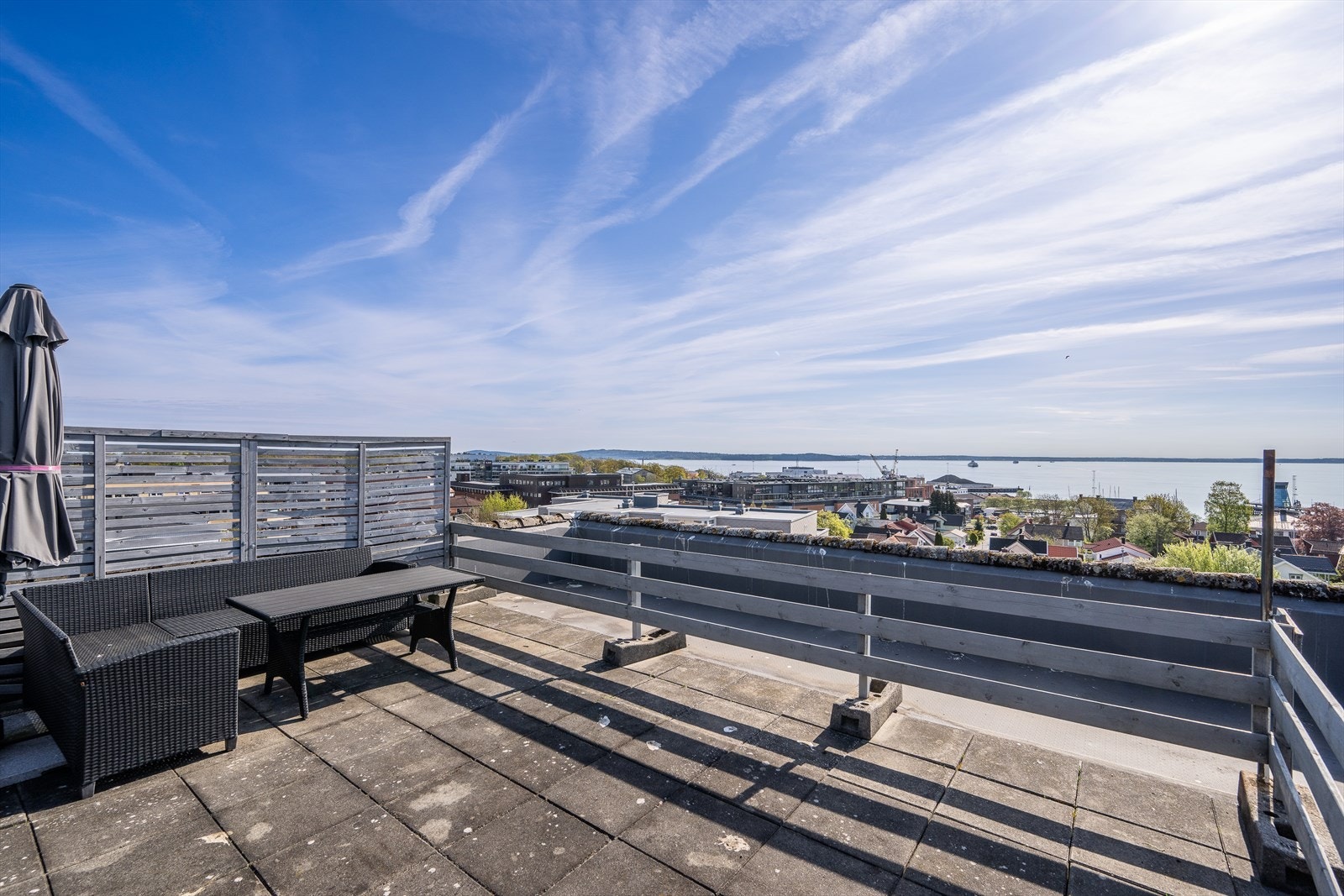 Takterrassen er et fellesareal for beboerne i sameiet. Galleribilde