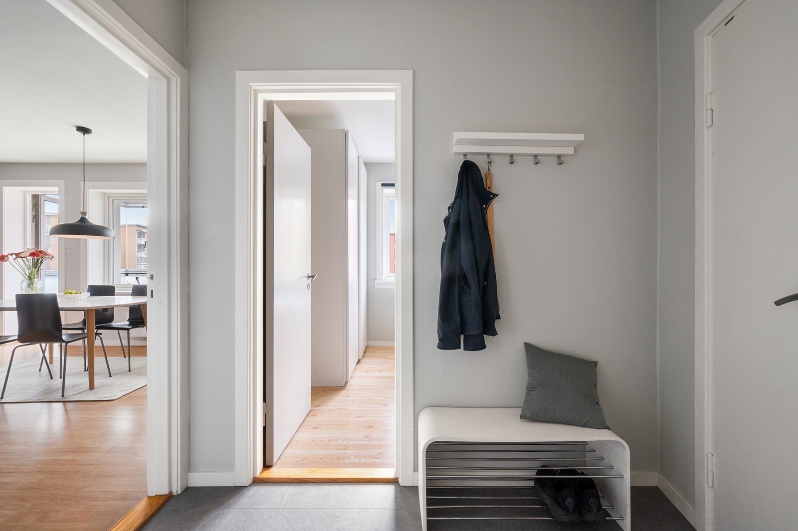 Leiligheten er tilknyttet felles callinganlegg. Galleribilde