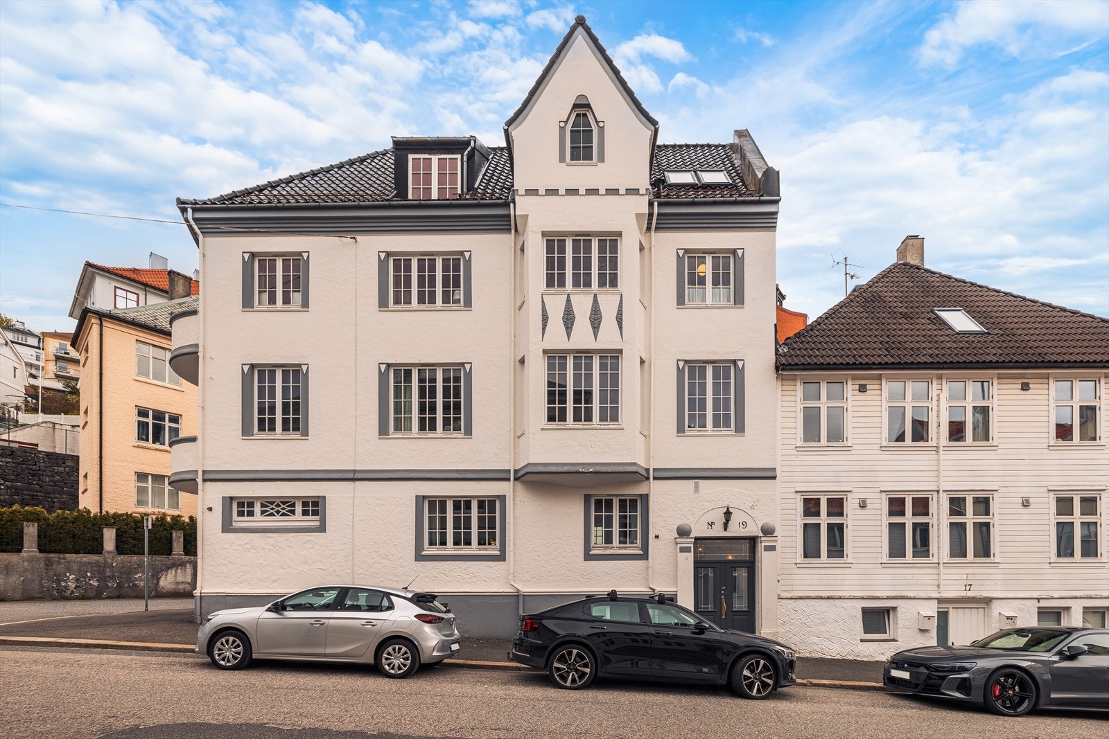Bygget er fra 1923 og ligger i en gate med mye historie. Galleribilde