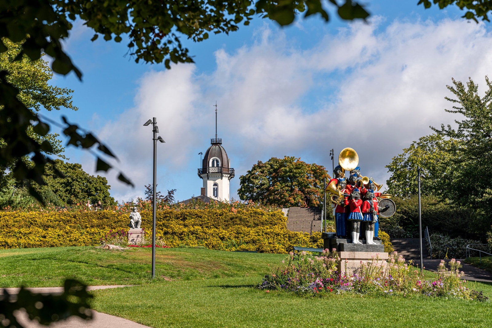 St. Hanshaugen har frodige grøntområder, flere nisjebutikker og serveringssteder. Galleribilde