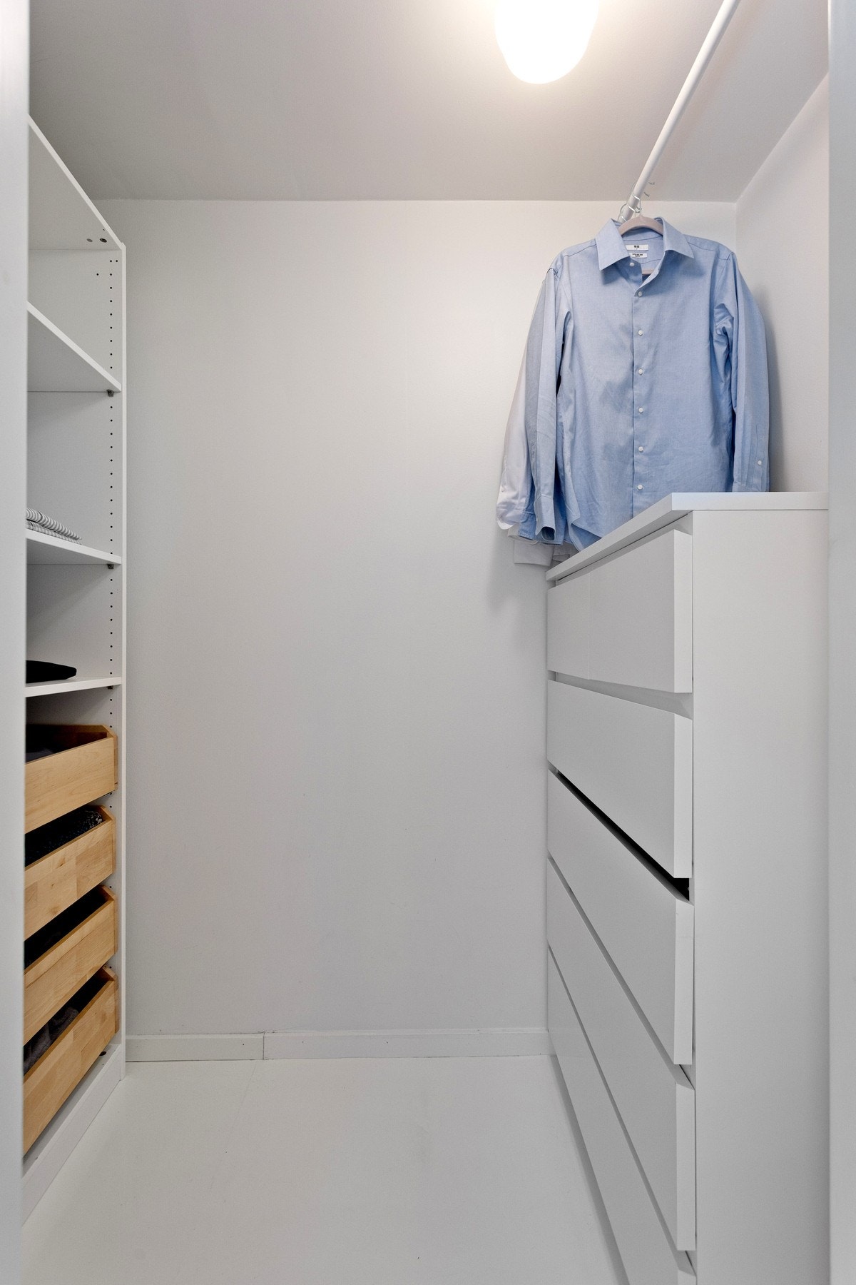 Super å bruke som et walk-in-closet. Av ekstern lagring medfølger det en kjellerbod på 5 kvm. Galleribilde