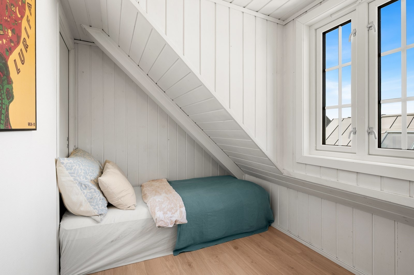 Soverommet kan innredes etter eget ønske, og man har plass til både seng og garderobeløsninger. Galleribilde