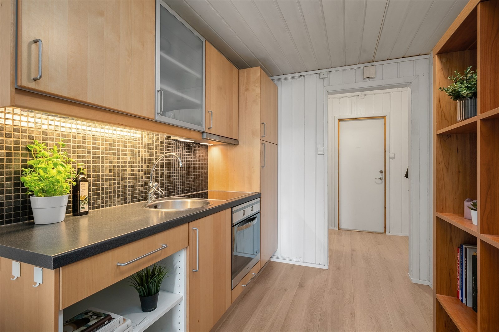 Kjøkkenet er oppmålt til 8 m². Galleribilde