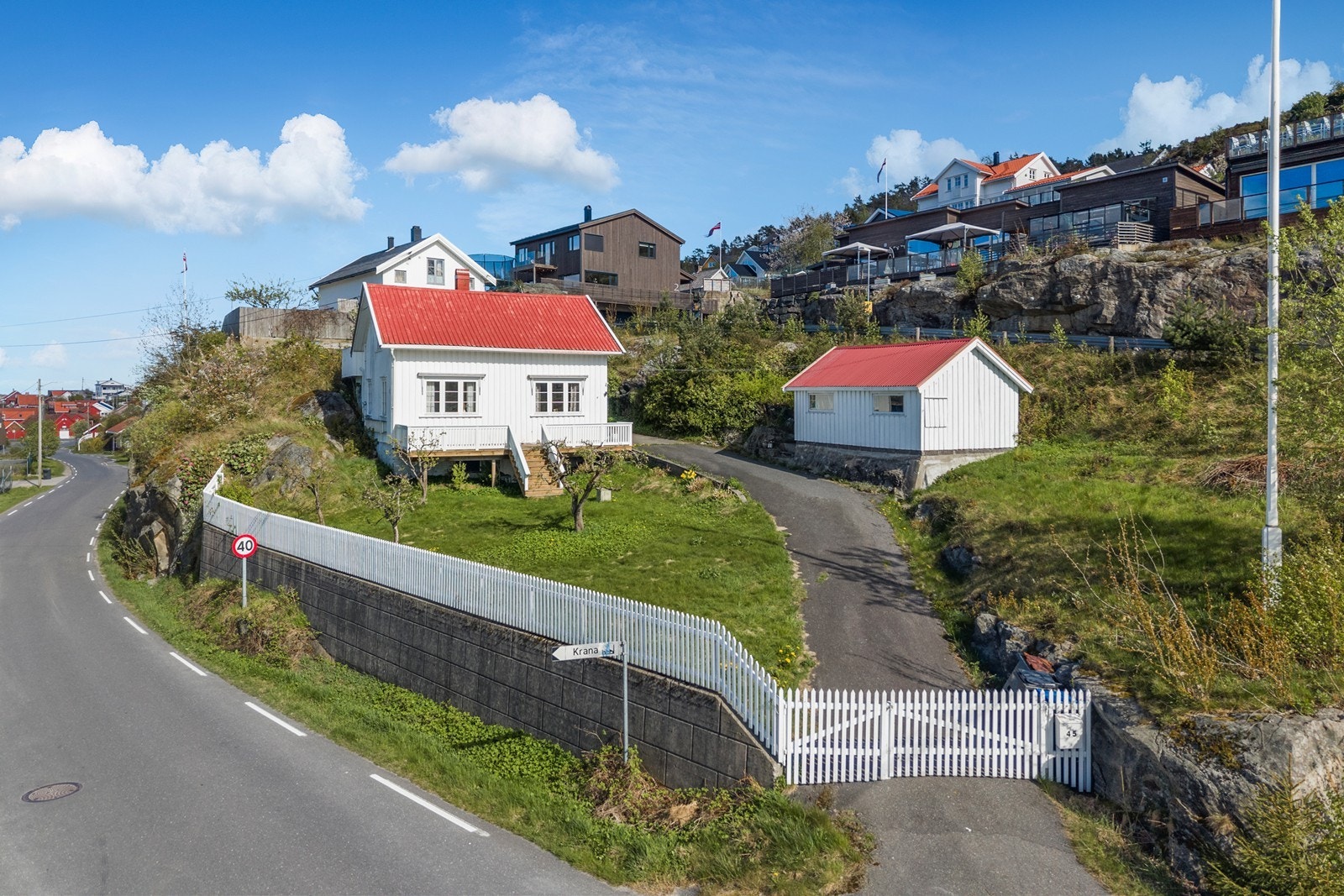 Eiendomsmegler Norge v/ Andrè Jæger Walderhaug ønsker deg hjertelig velkommen til Kranveien 45! Galleribilde