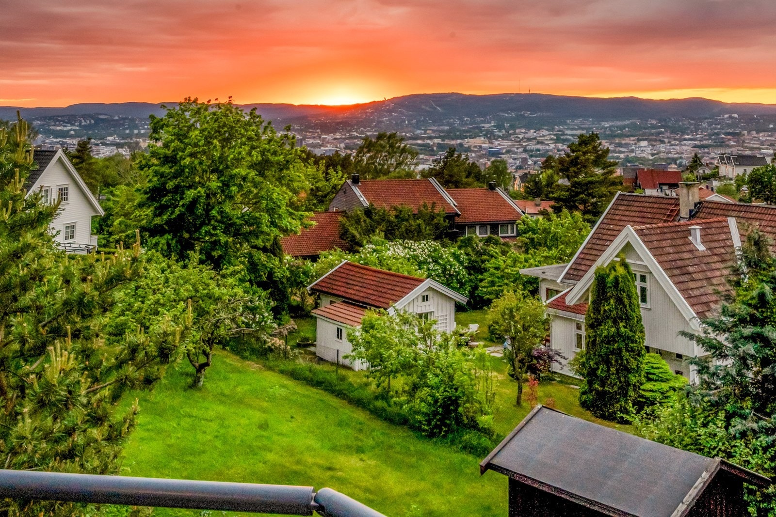 Barnevennlig, skjermet og populært villastrøk på Ekeberg. Galleribilde
