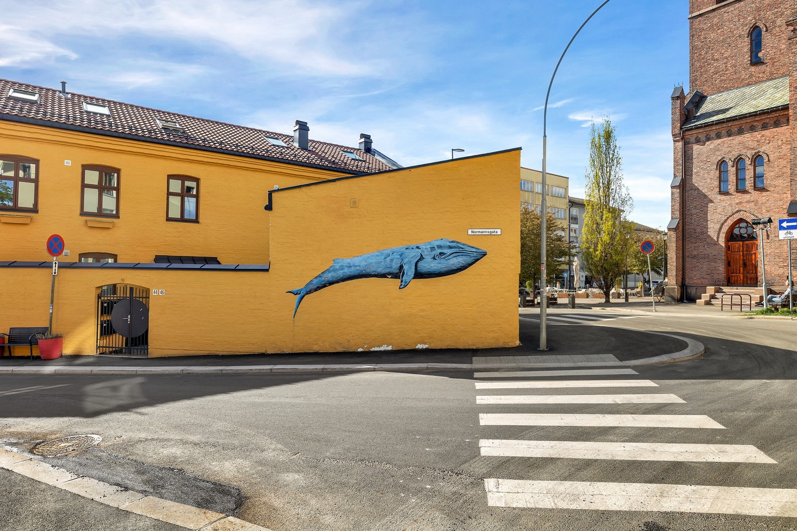 Du kjenner kanskje igjen den ikoniske hvalen, nå har du muligheten til å bo på innsiden Galleribilde