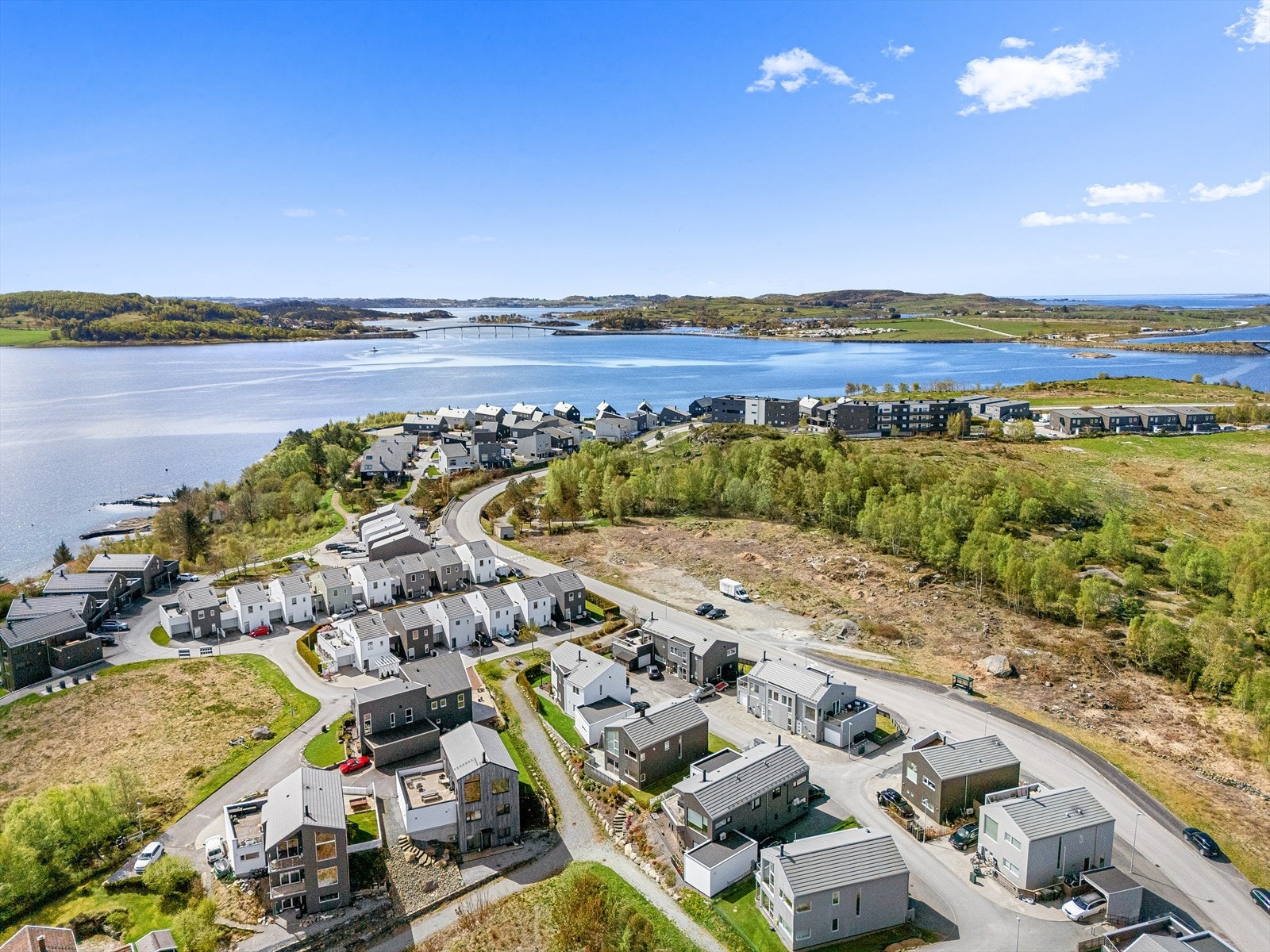 Kort vei til sjø og maritime omgivelser. Galleribilde