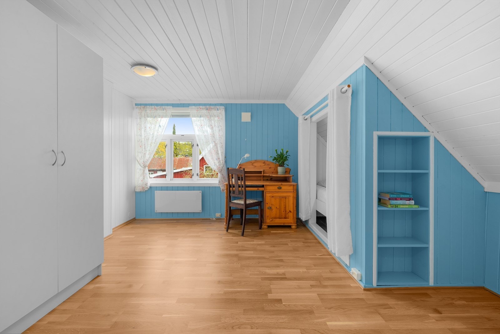 Det tredje soverommet i etasjen er av god størrelse og har gode innredningsmuligheter. Galleribilde