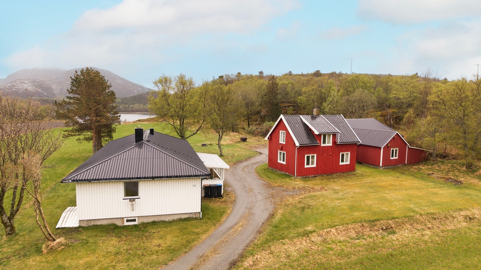 Eiendom med spennende potensiale. Flotte omgivelser på Glasøya i Flatanger Galleribilde