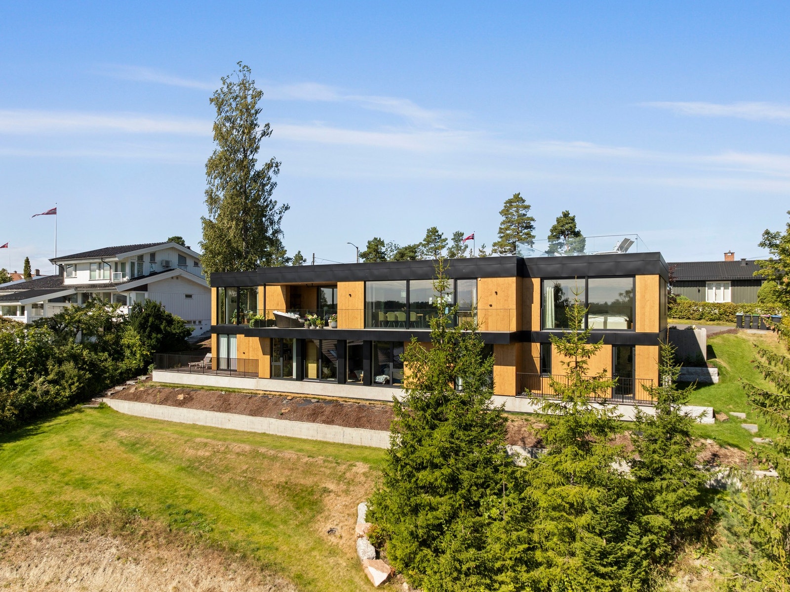 Moderne villa oppført i 2023 med gjennomført høy standard. Galleribilde