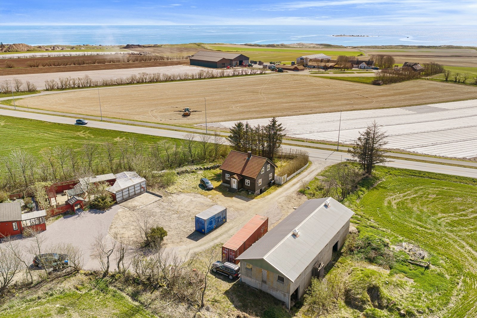 Eiendommens areal er på 3 168 m² Galleribilde