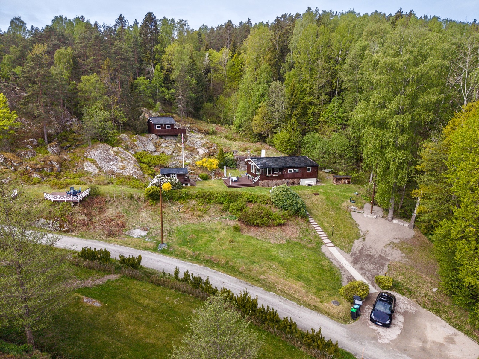 Tomten med påstående bebyggelse. Galleribilde
