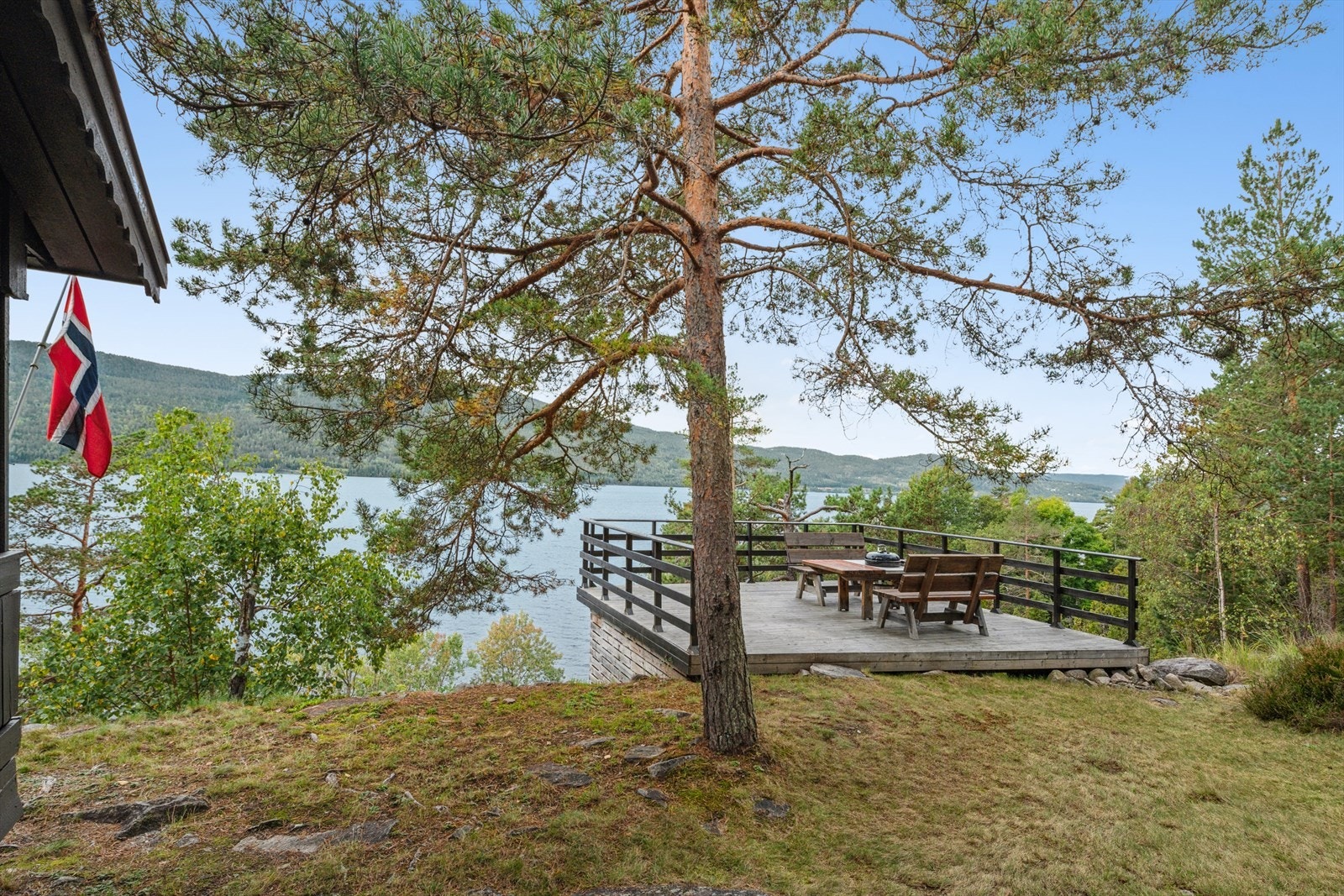 Unik beliggenhet i naturskjønne omgivelser. Galleribilde