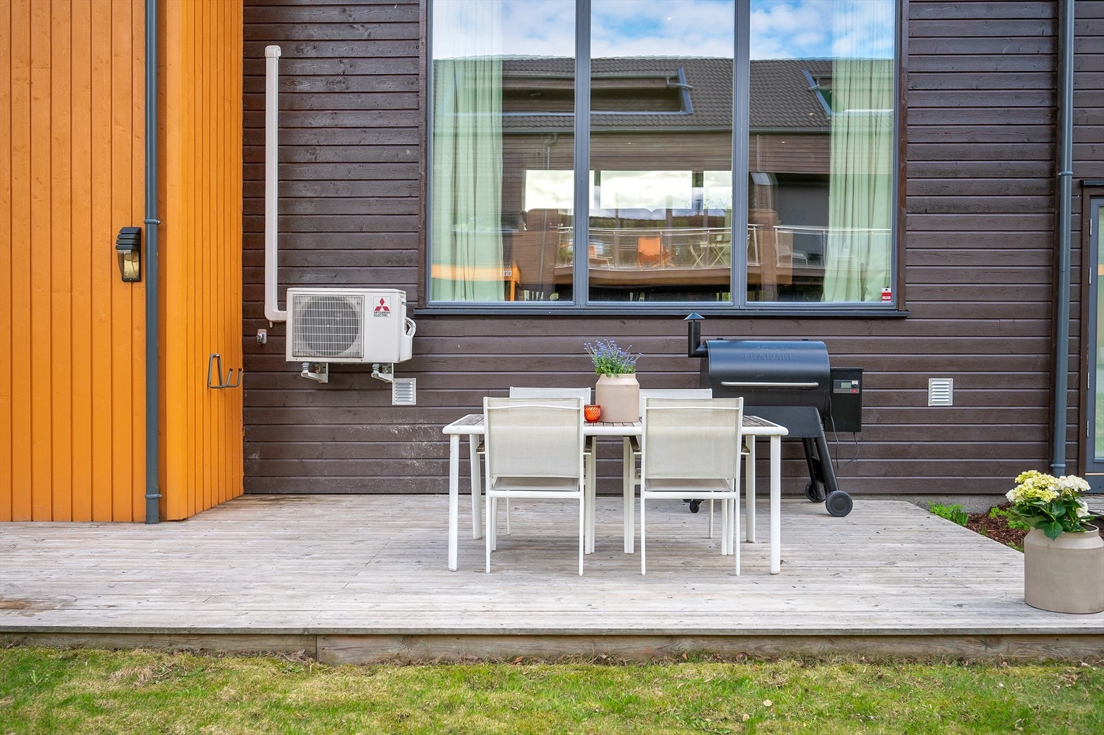 Østvendt terrasse på 33 kvm. Galleribilde
