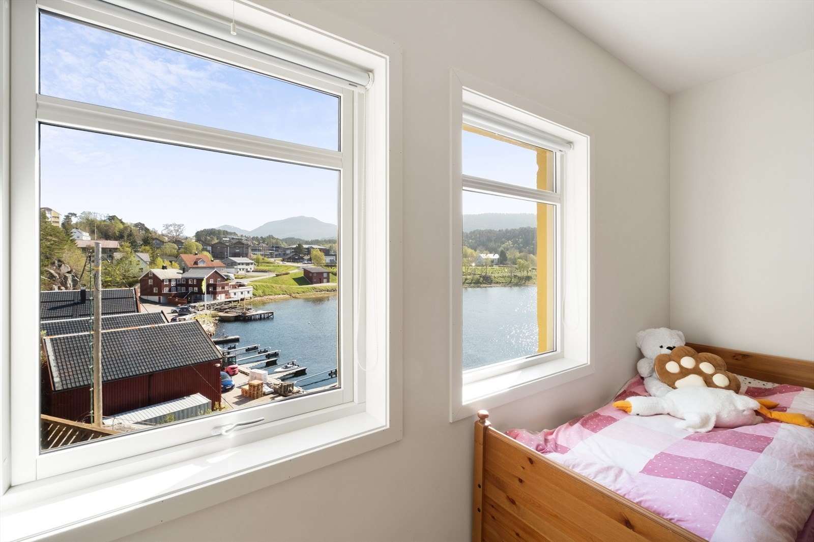 Også her har man samme flotte utsikt mot sentrum og sjøen. Galleribilde
