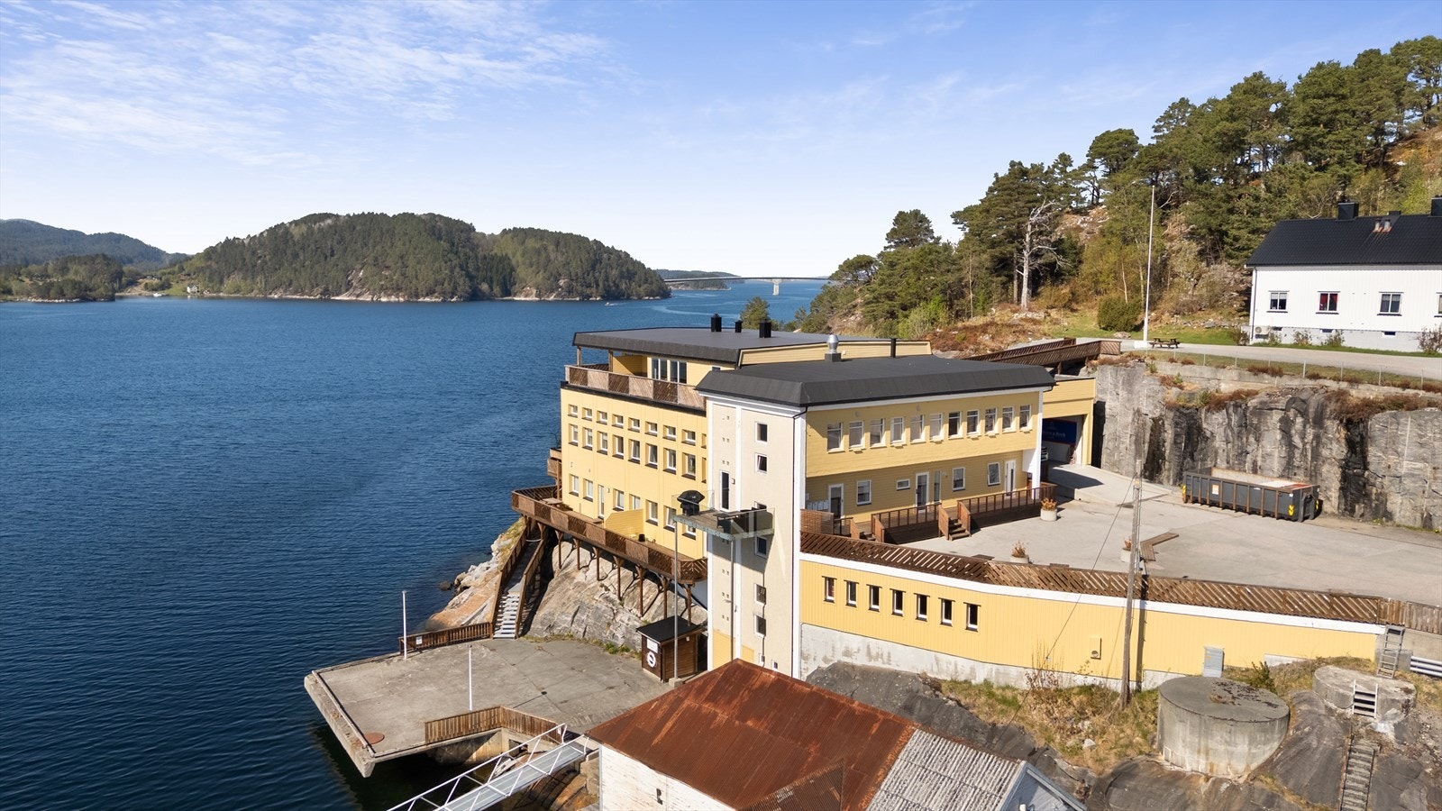 Aktiv Eiendomsmegling v/ Gunnar A. Kjønnøy har gleden av å presentere Meierivegen 20! Foto: André Tomas Ormset-Paredes Galleribilde
