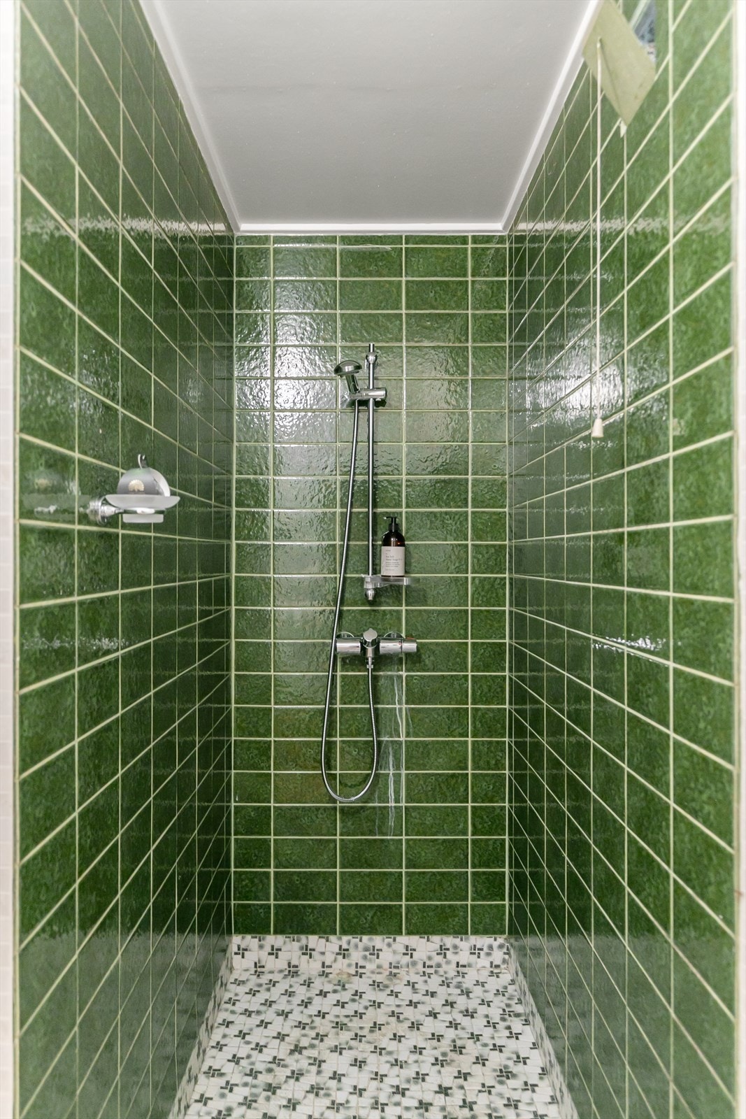 Dusjbad i u.etg. Galleribilde