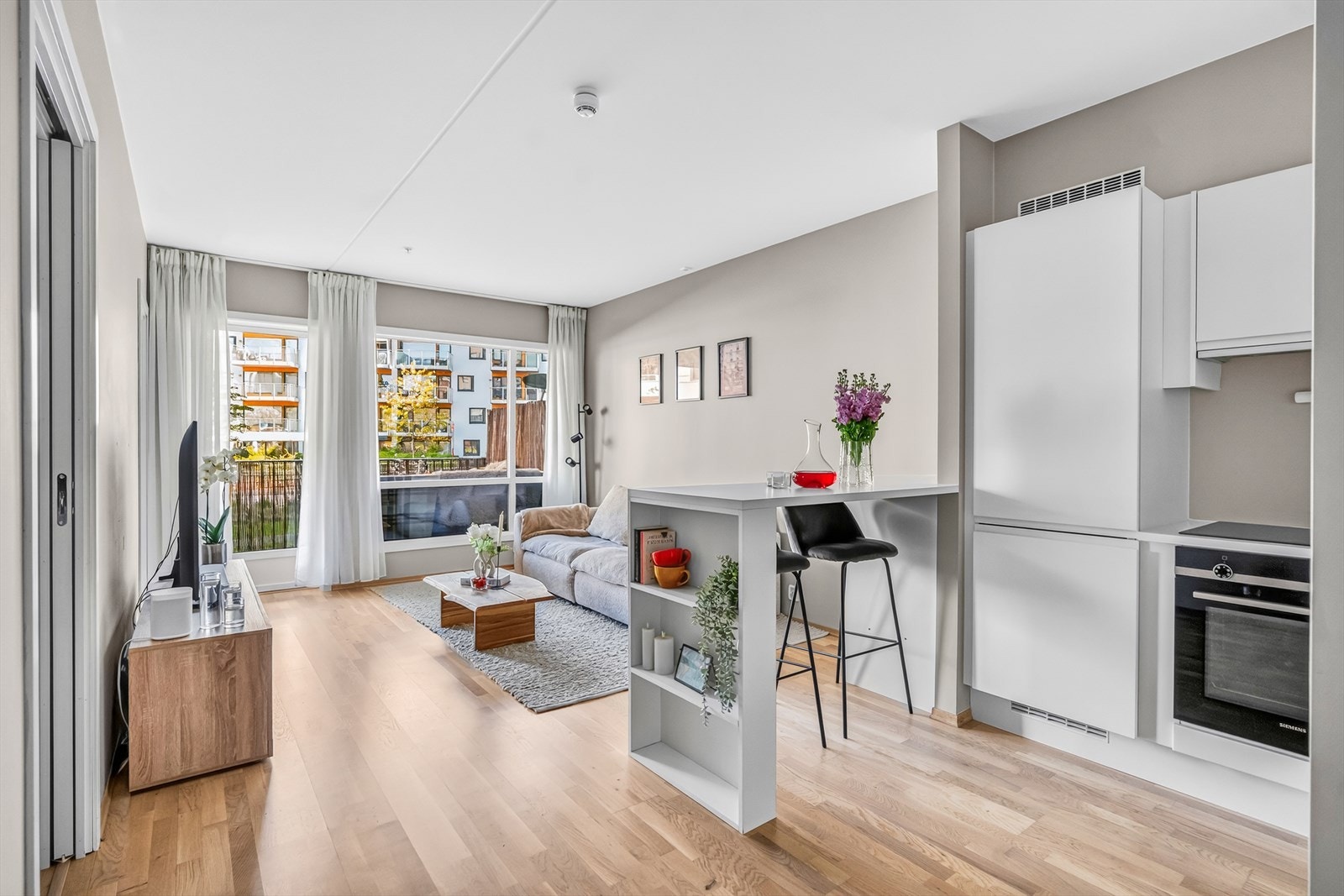 I tillegg er det vannbåren gulvvarme i leiligheten, samt balansert ventilasjon. Galleribilde