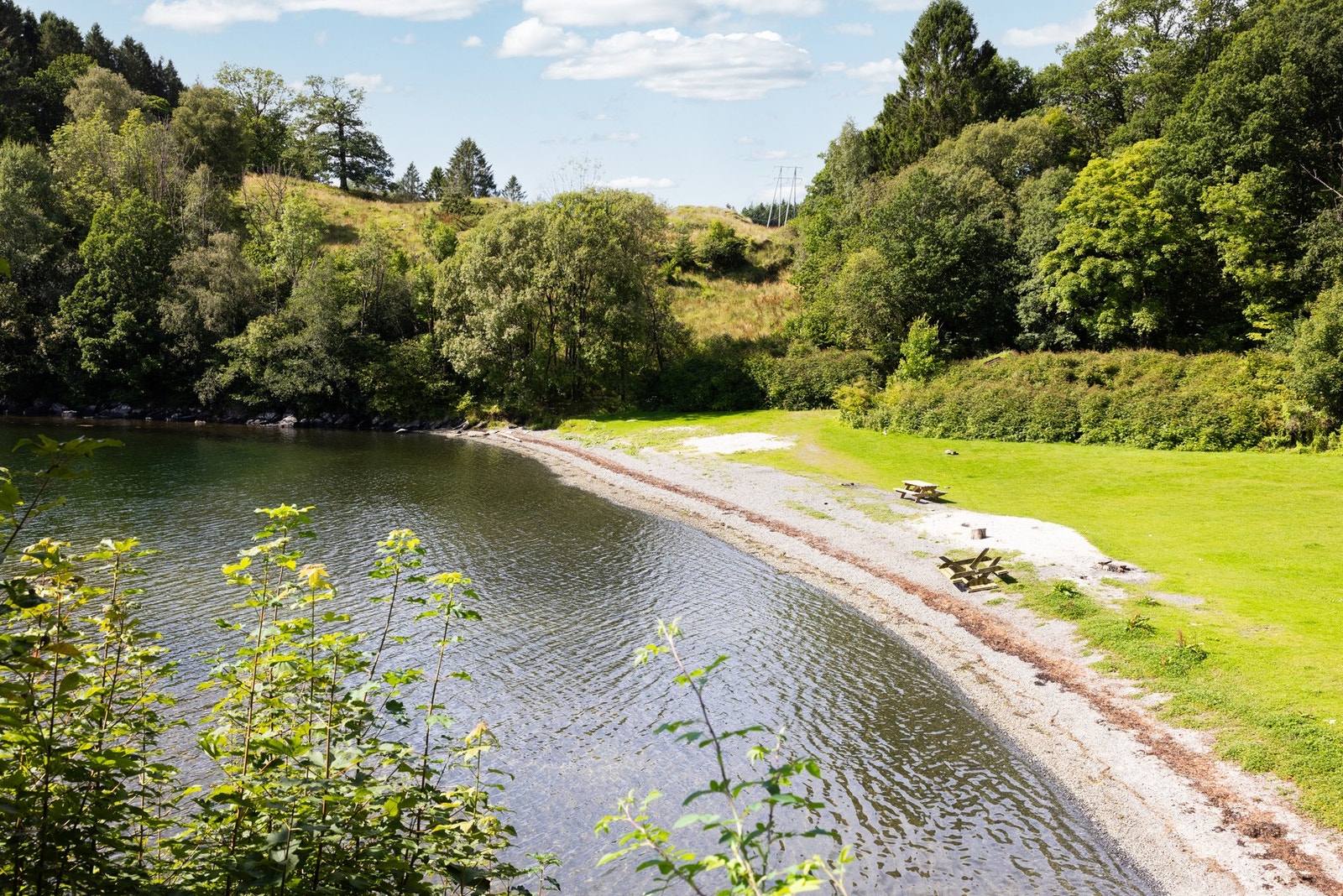 Det er ca. 2 km til Hordamuseet og Mjelkevika. Galleribilde
