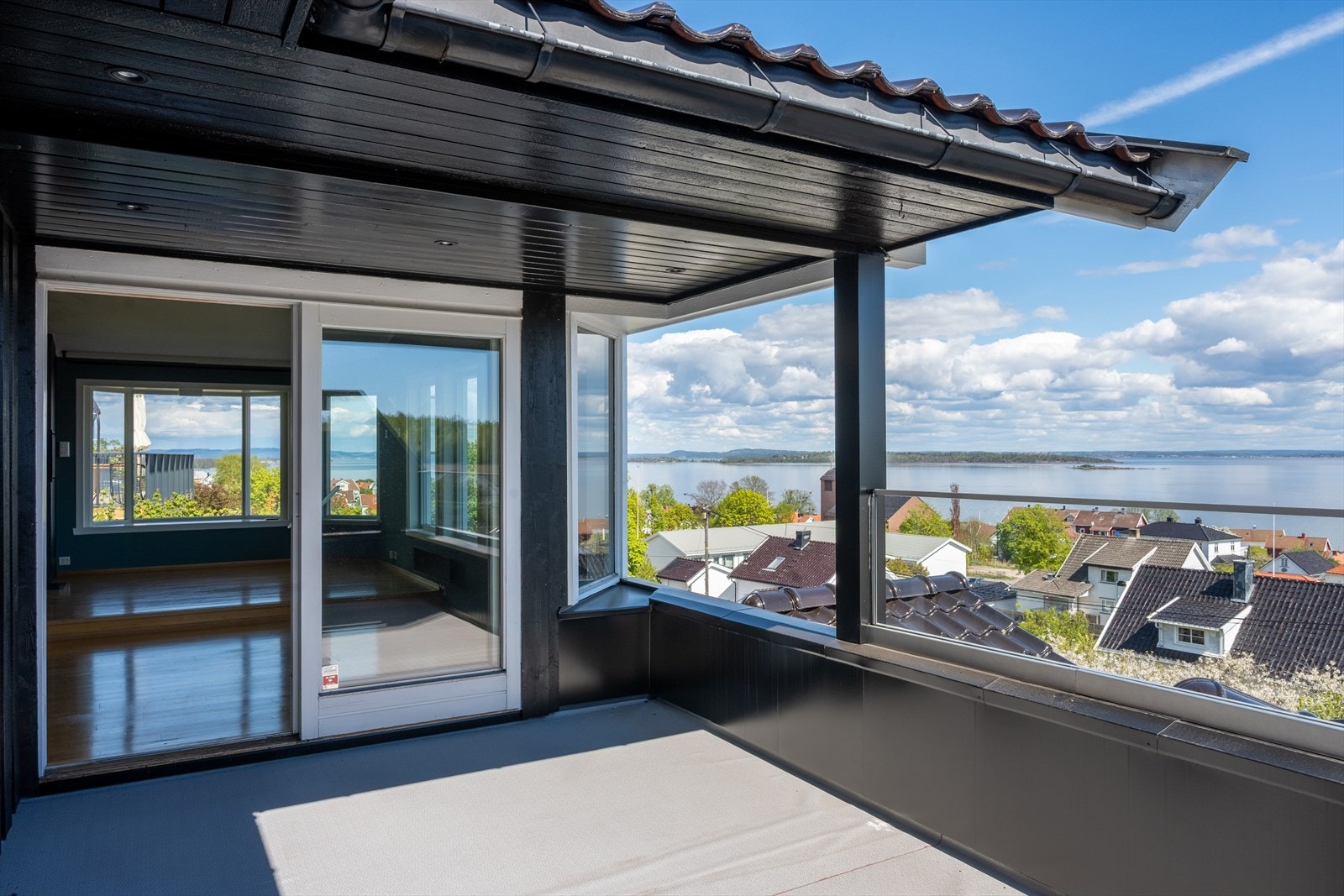 Balkongen er nylig renovert. Galleribilde