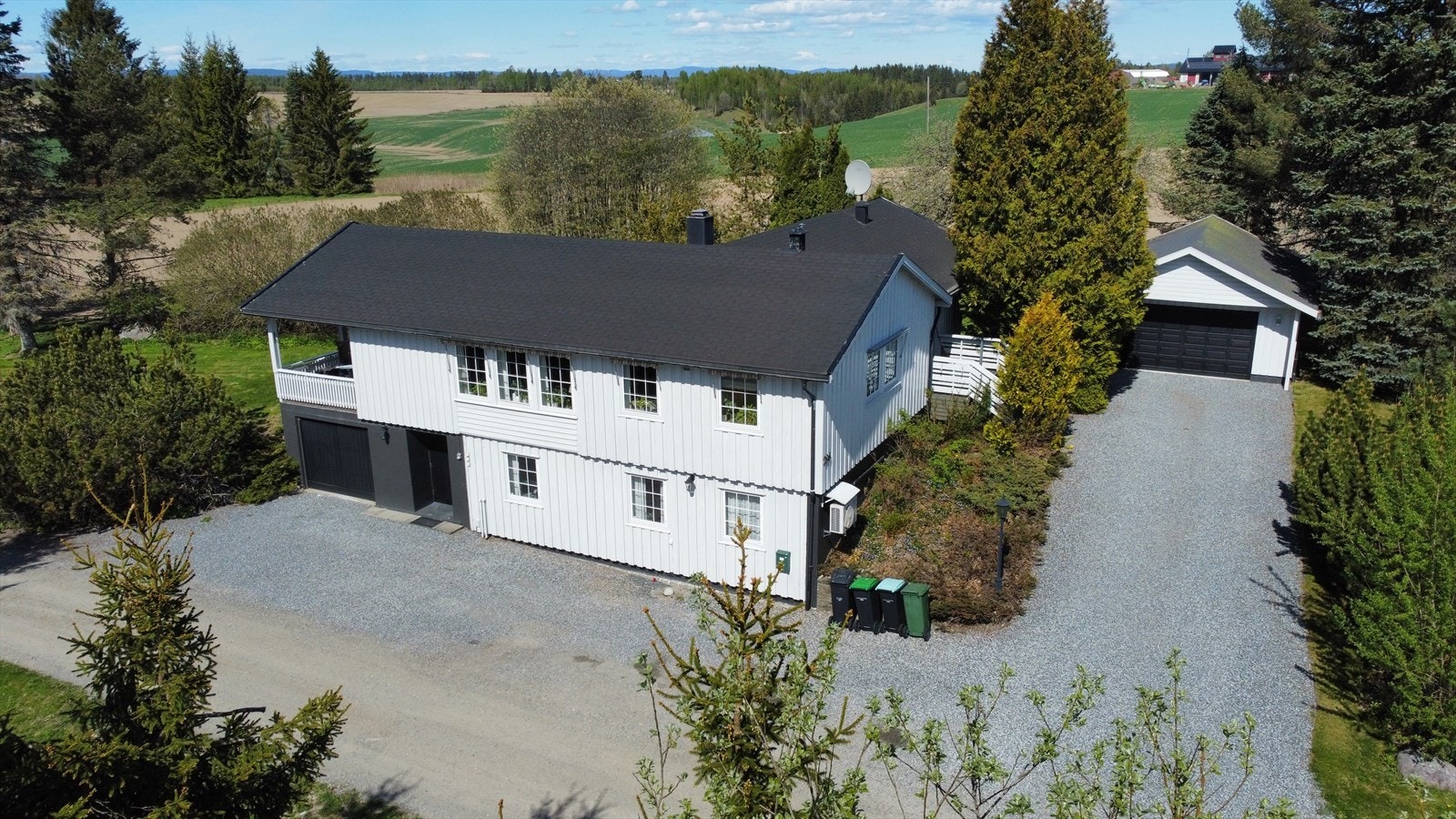Dronebilde tatt av selger. Galleribilde