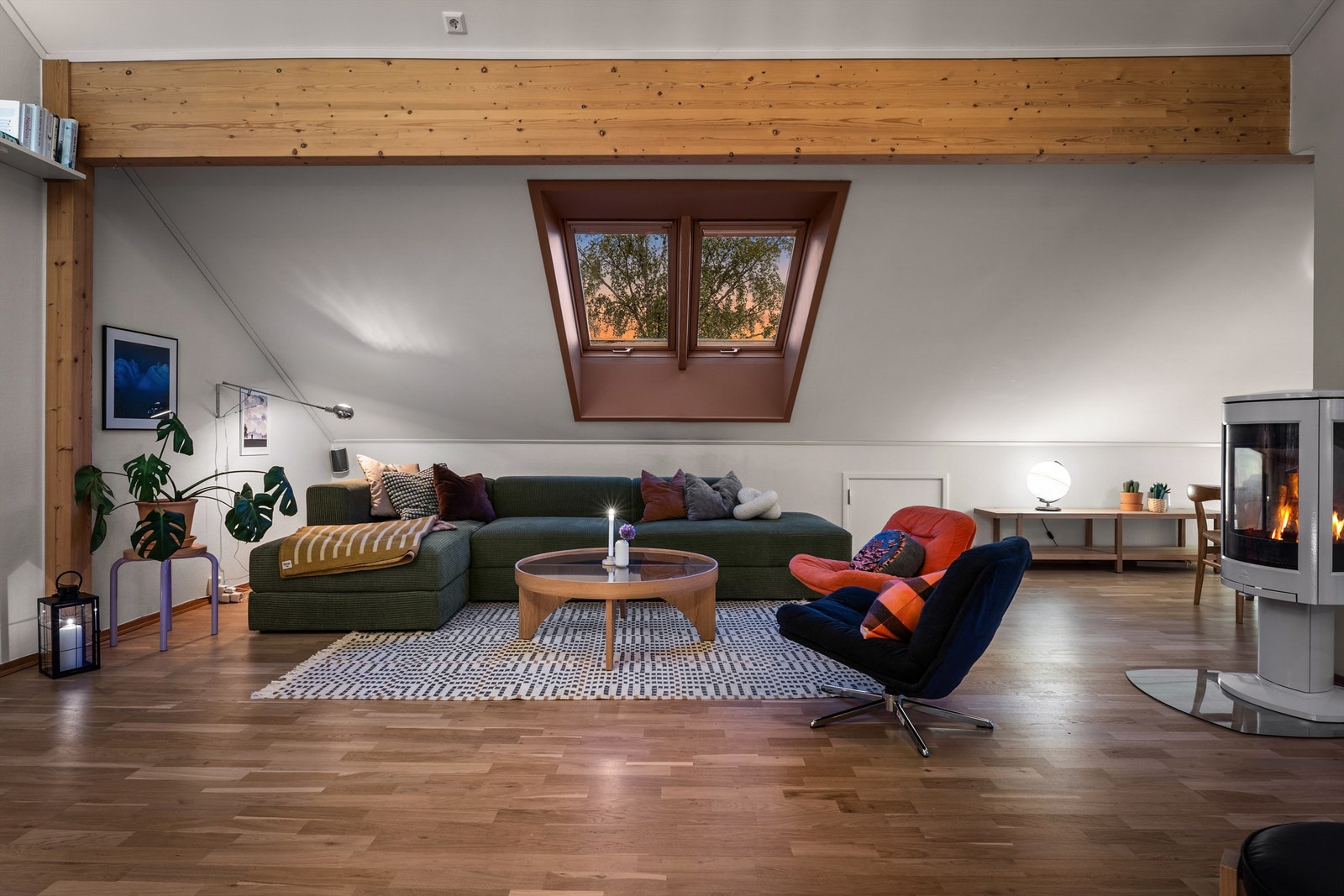 Den gode planløsningen skaper naturlige soner i boligen. Galleribilde