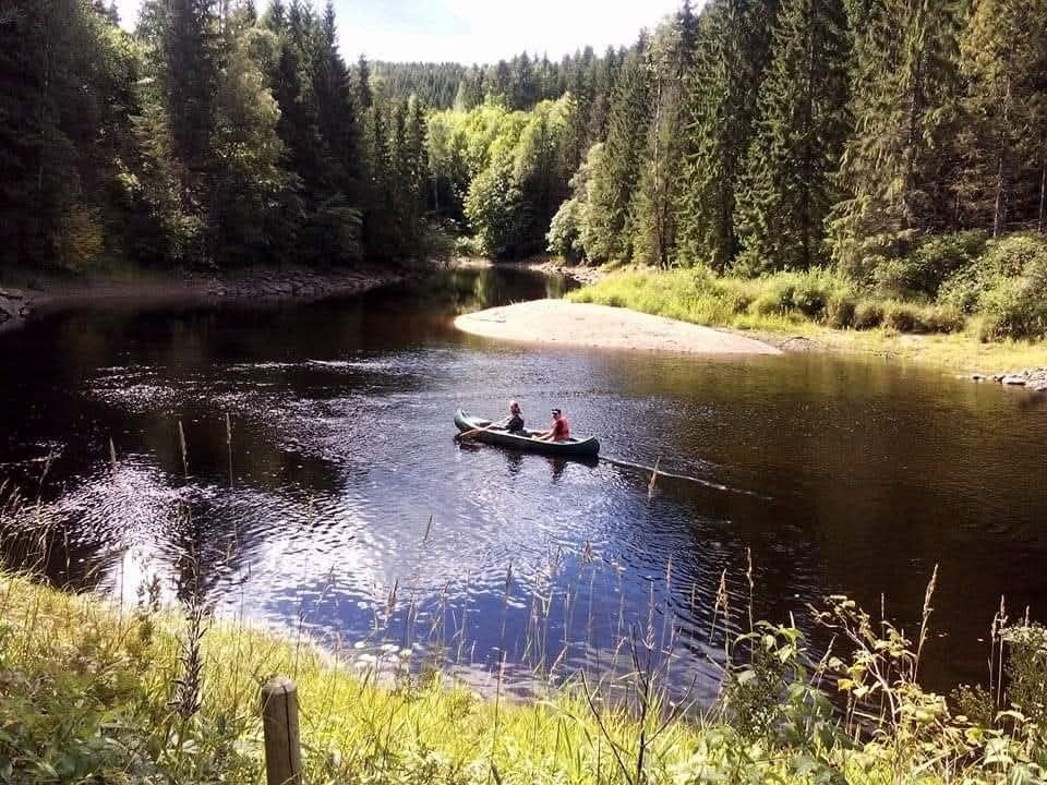 Mange flotte turmuligheter - kanoene har også vært leid ut på sommerstid. Galleribilde