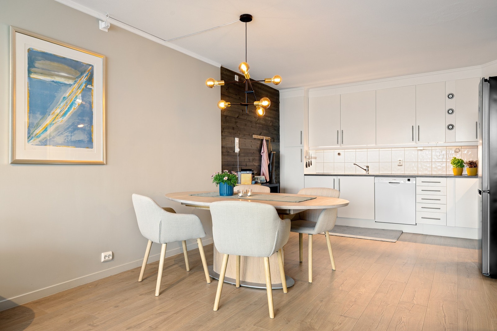 God plass til egen spisgeruppe. Galleribilde
