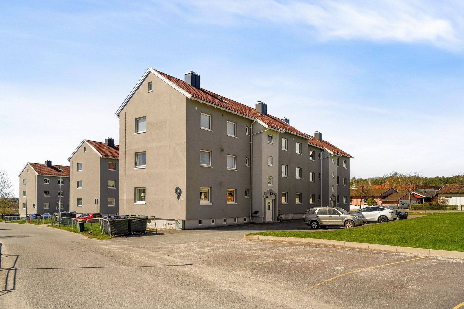 Leiligheten befinner seg i 2. etasje. Galleribilde