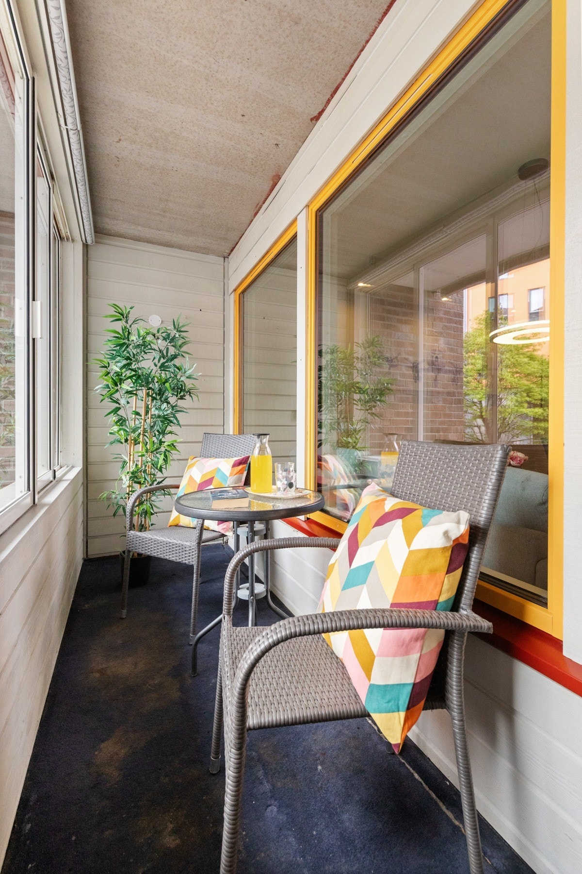 Fra stuen er det innglasset balkong på 4 m². Galleribilde