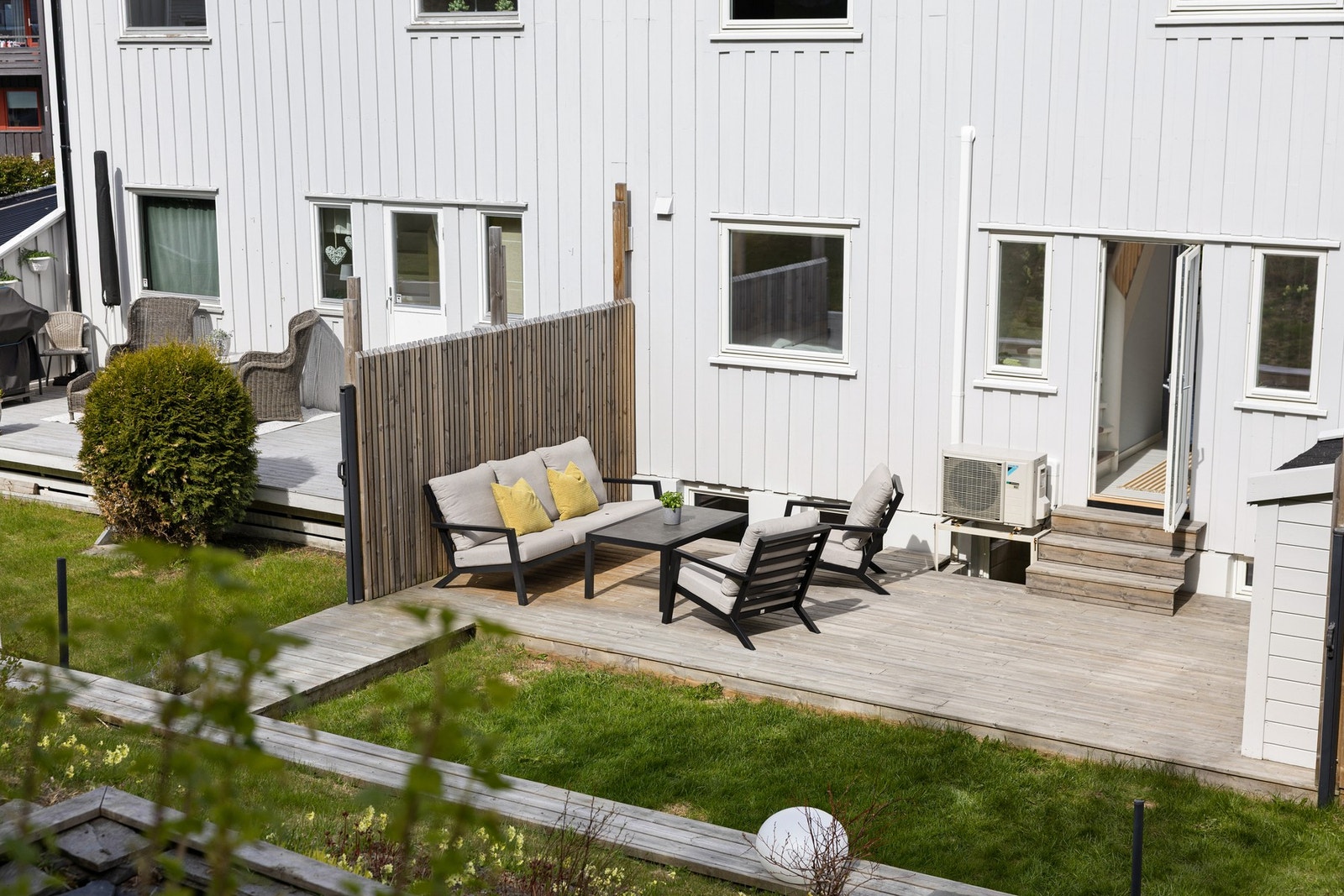 Her kan man nyte lange sommerdager med familie og venner. Galleribilde