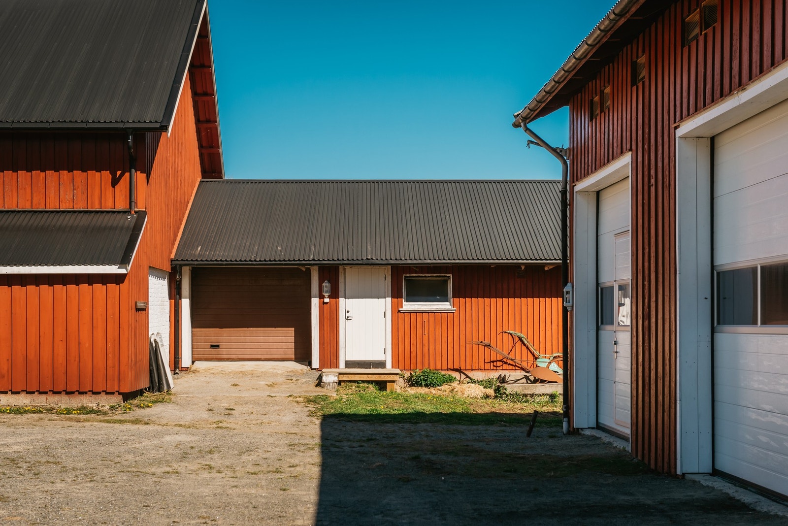 Inngang til stall. Galleribilde