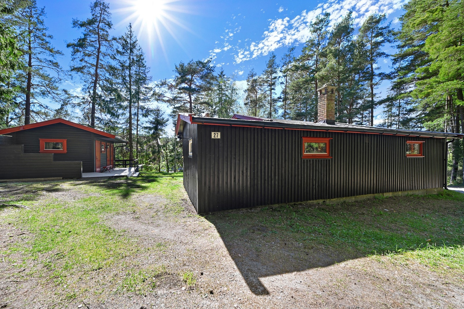 Parkering for flere biler på egen tomt. Galleribilde
