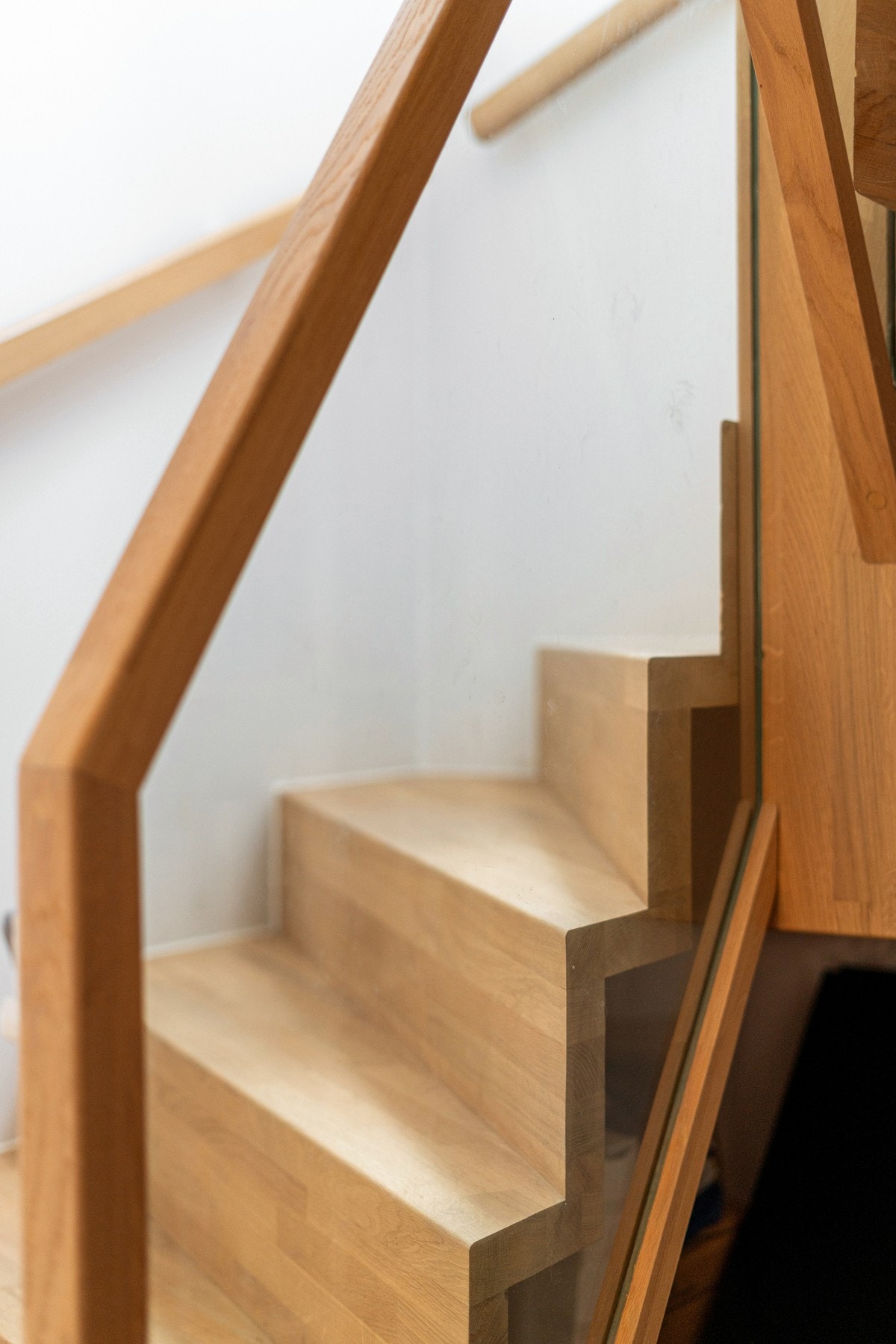 Se på den nydelige trappen i heltre Galleribilde