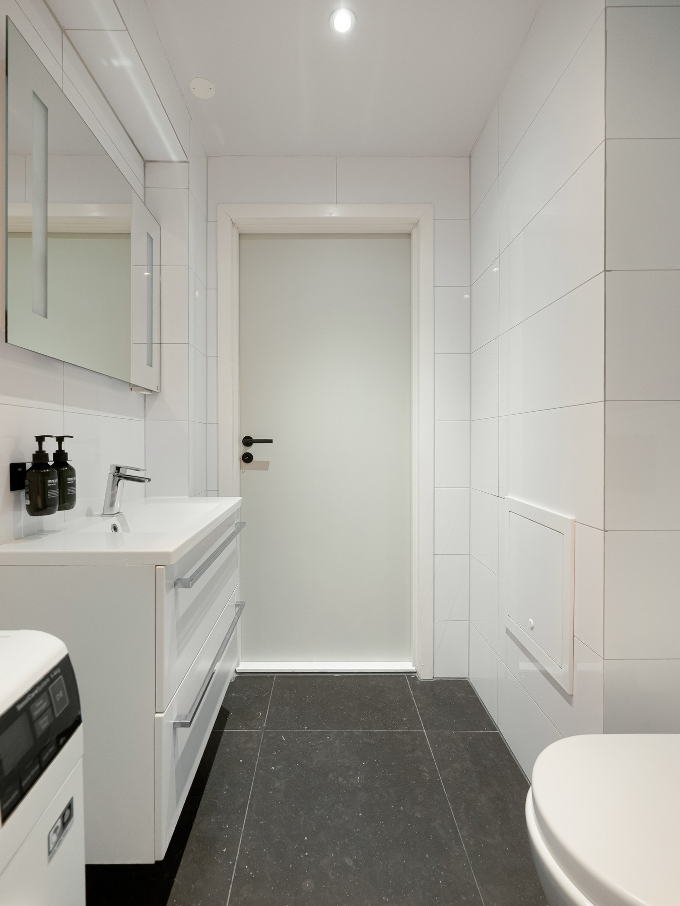 Plass og opplegg for vaskemaskin er det også. Galleribilde