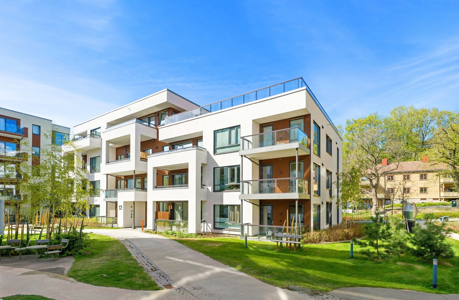 Stor felles takterrasse for beboerne i sameiet. Galleribilde